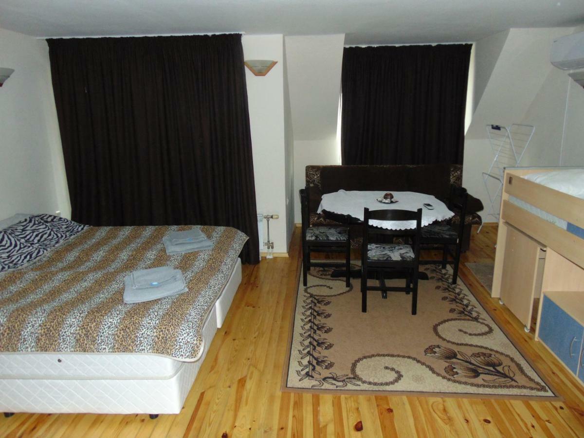 Burgas Central Aleksandrovska Ngoại thất bức ảnh
